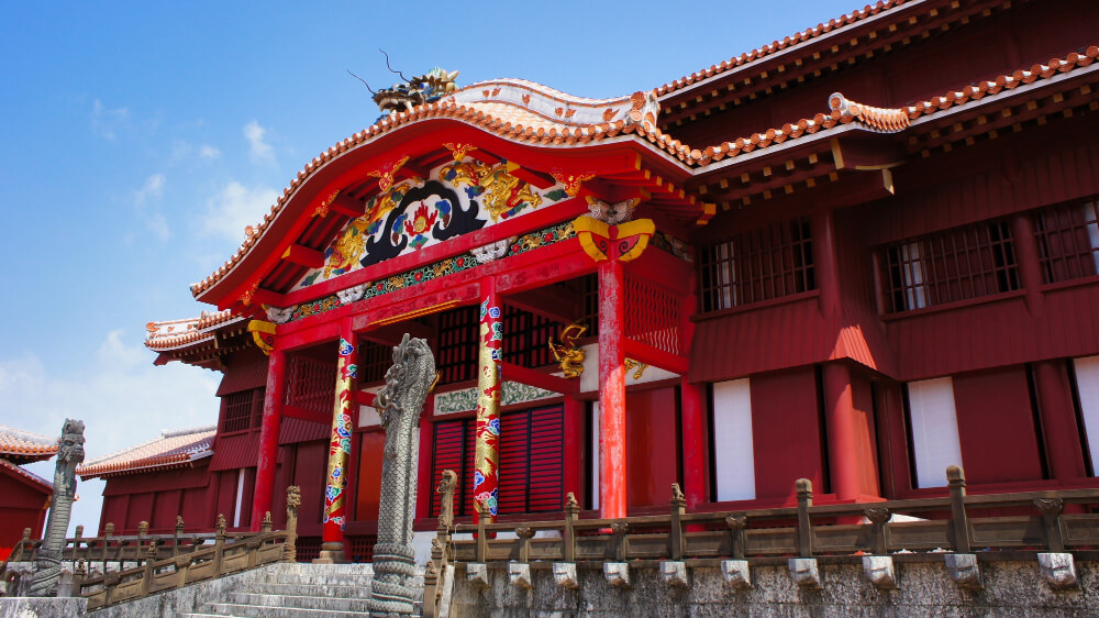 gate of shuri castle