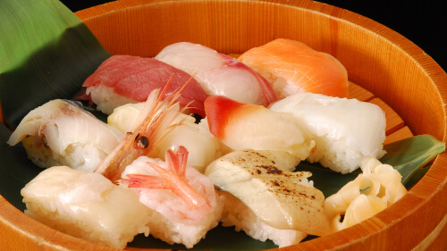 varieties of sushi