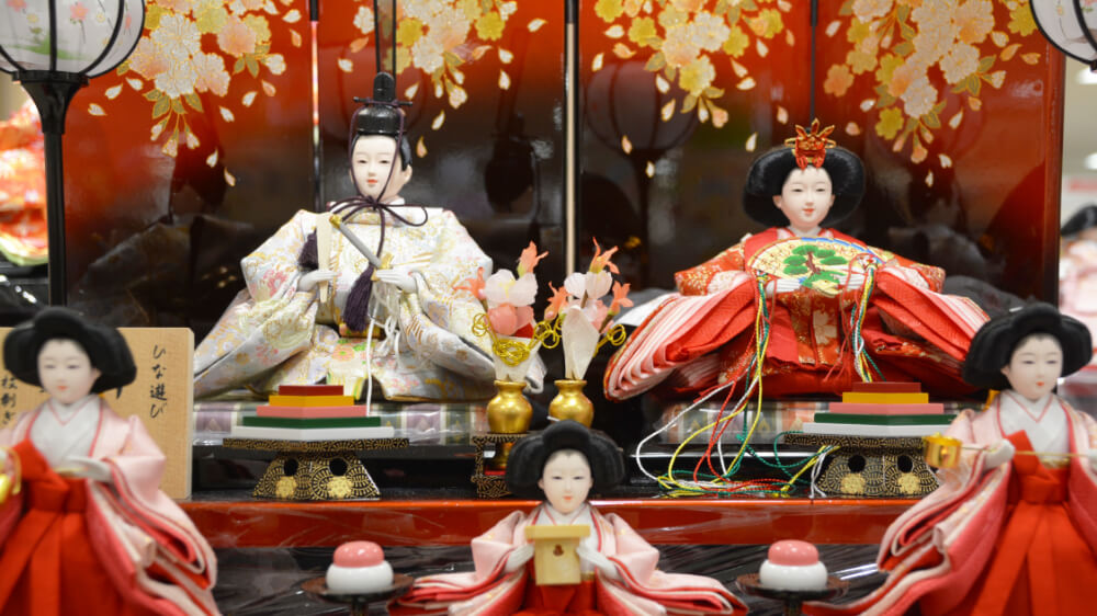 dolls for hinamatsuri