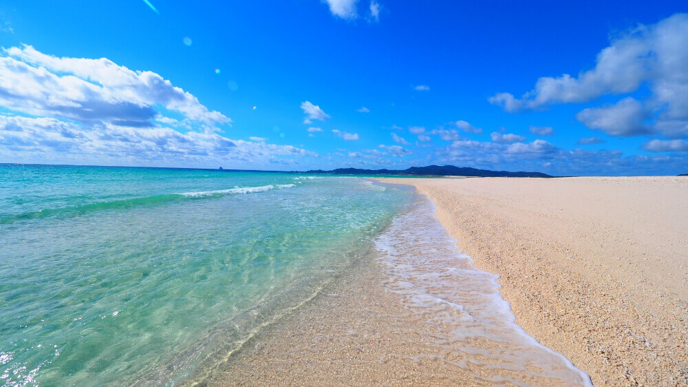 hatenohama kume island in Okinawa