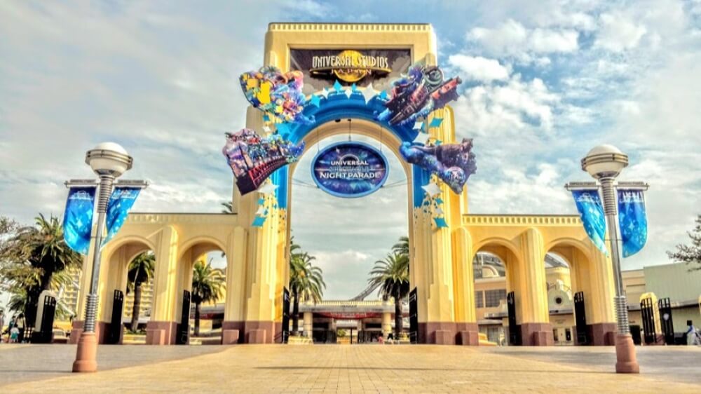 gate of USJ in Osaka